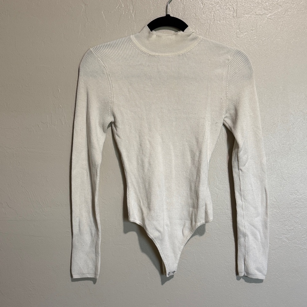 Abercrombie & Fitch Off-White Ribbed Bodysuit